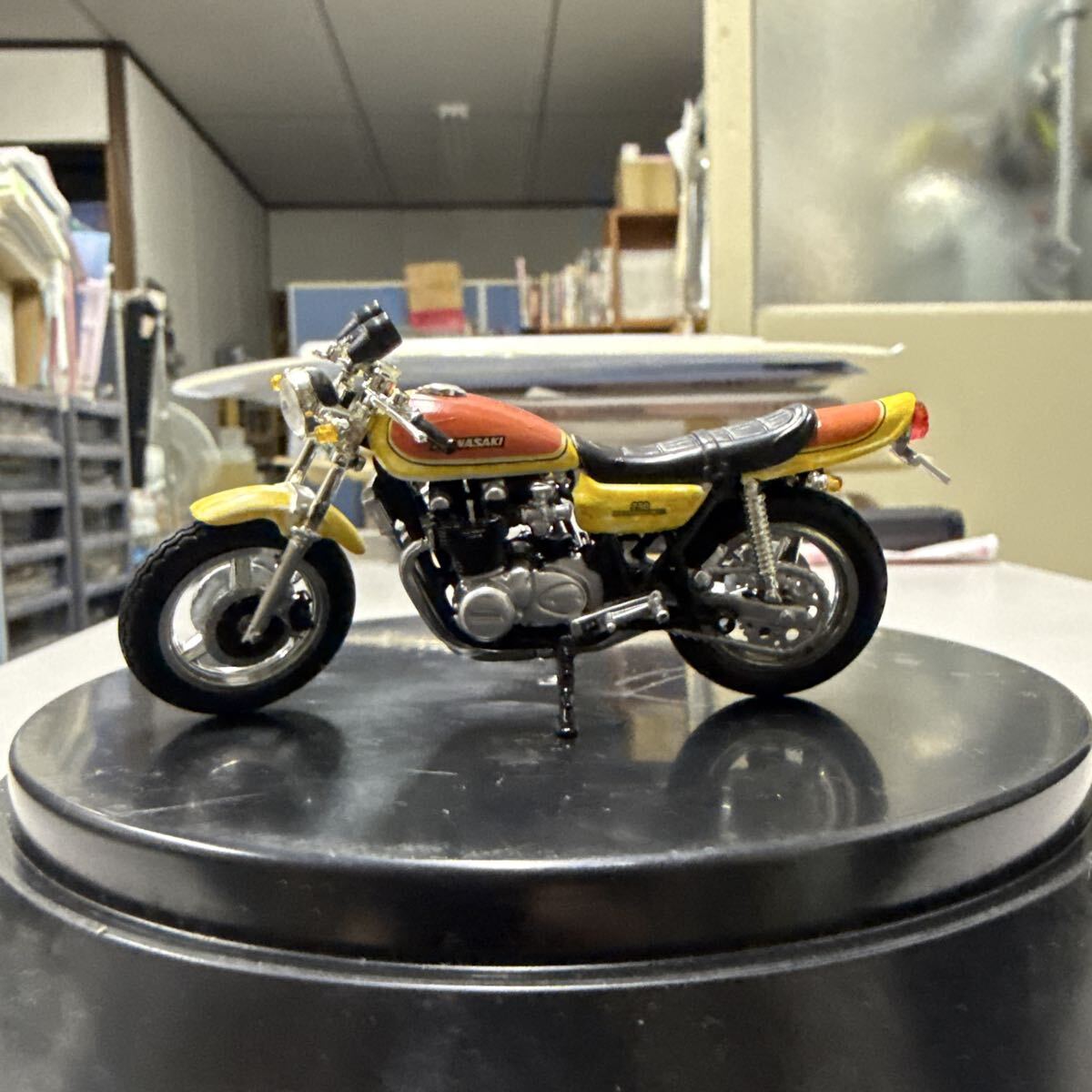 1/12 KAWASAKI 750RS【 あいつとララバイ研二 ZⅡ 仕様】完成品の落札