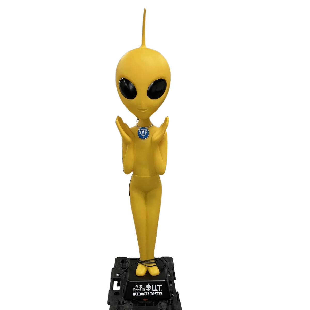 中古】【懸賞・非売品】日清食品 カップヌードル 純金 宇宙人