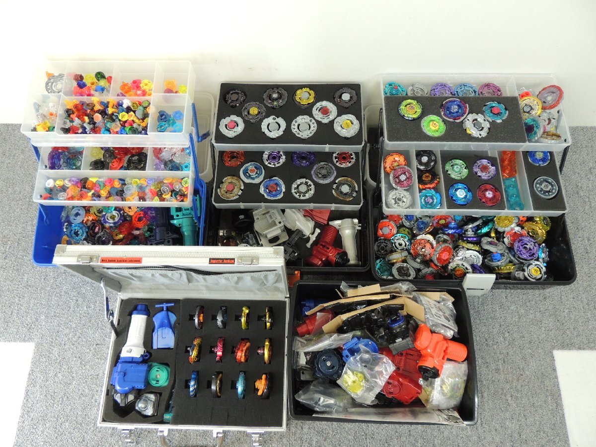 新品】メタルファイト ベイブレード G1大会1000人以上で優勝！ 特別