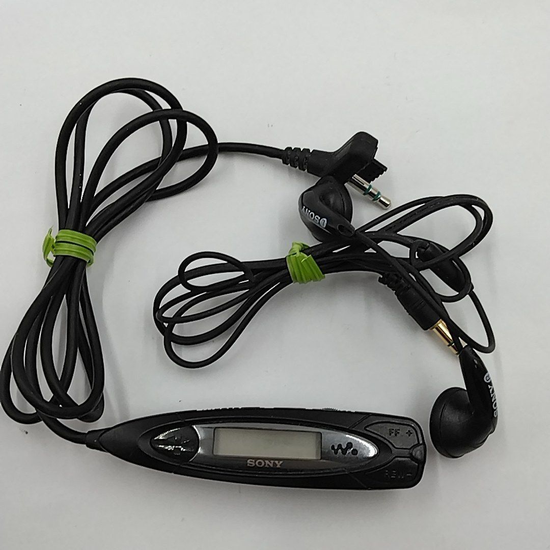 動作品♪ 状態◎ SONY MDR-E472 巻き取りケース付 リモコン無し 3.5mm