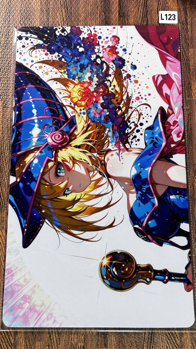 新品】遊戯王 トゥーン・ブラック・マジシャン・ガール プレイマットの