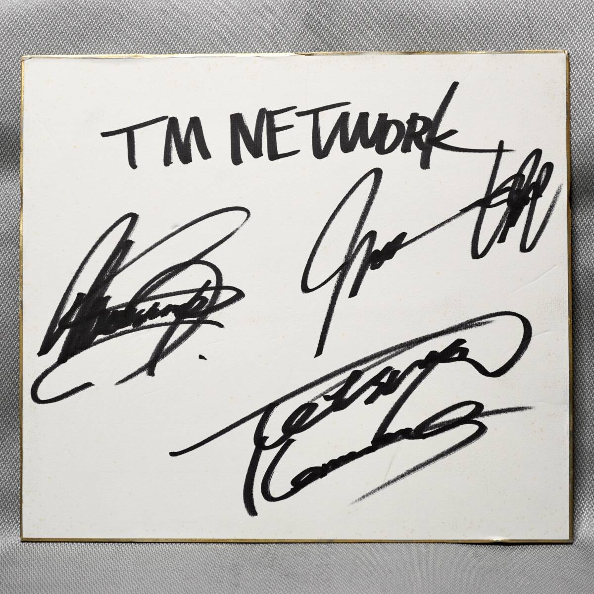 TM NETWORK ・TMネットワーク ※ 直筆サイン色紙・小室哲哉・宇都宮隆