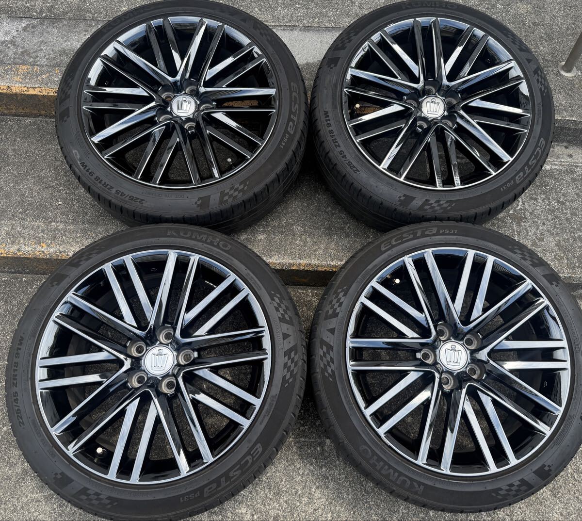 トヨタ 210系 クラウン マジェスタ 純正 ホイールタイヤSET 18インチ