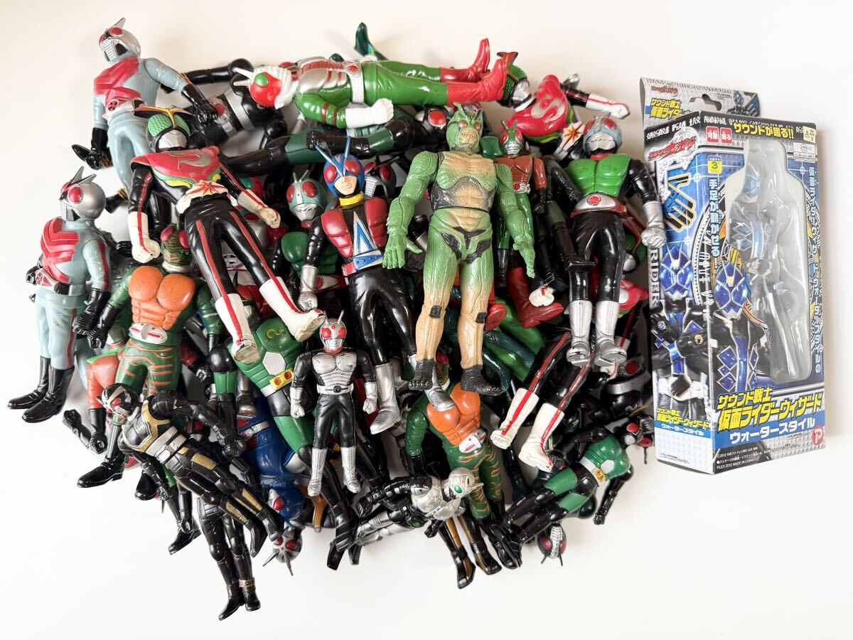 ガシャポン HGシリーズ 仮面ライダー』V3 X アマゾン ストロンガー