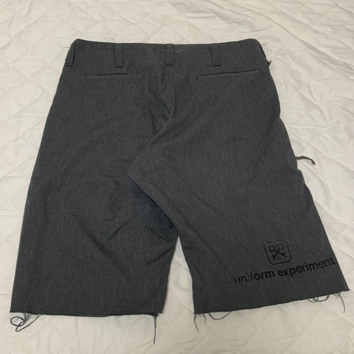 中古】 藤原ヒロシ着uniform experimentカットオフショートパンツ