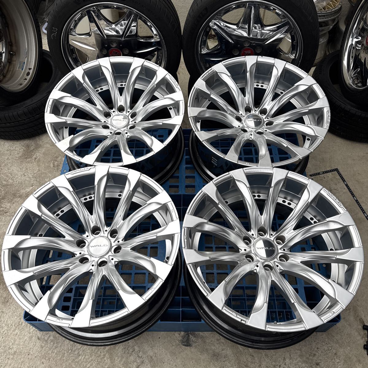 超希少 60mmOF用 ランクル100 逆ゾリ 22インチセット ランクル200