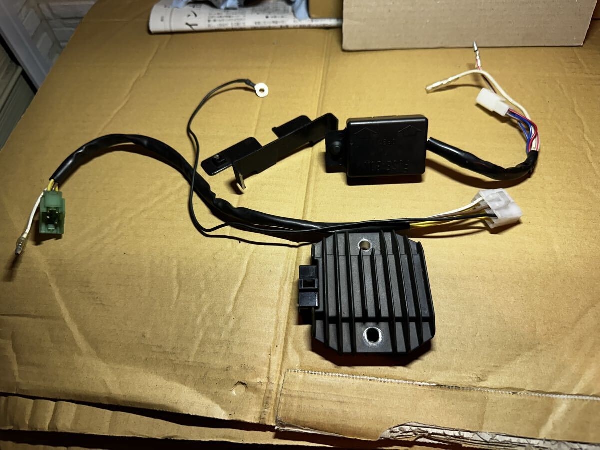 ヤマハ YAMAHA GX250 SP 2U3 純正 イグナイター CDI レギュレーター
