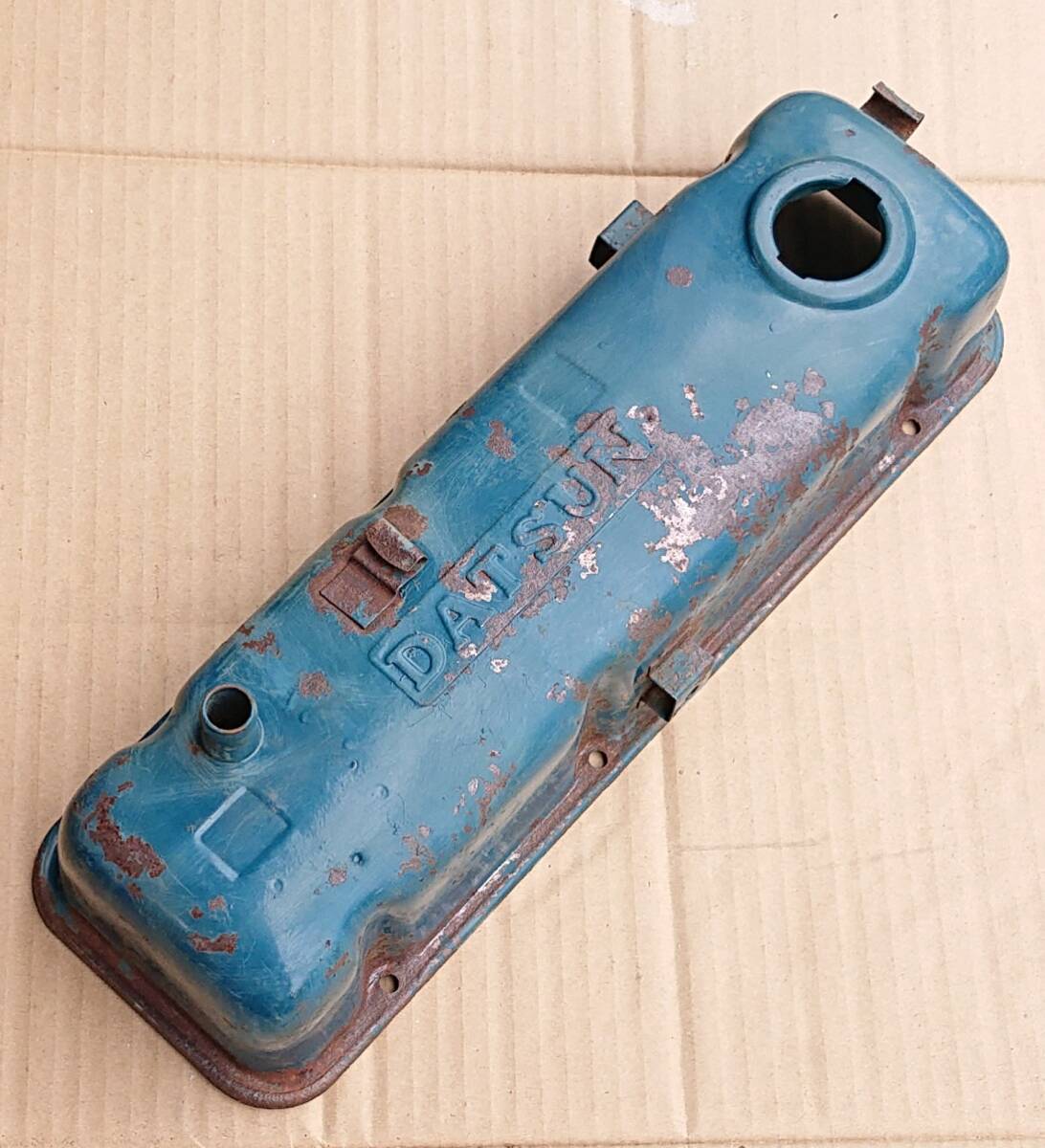 希少 日産A型 アルミ エンジンヘッドカバー 「DATSUN」サニー