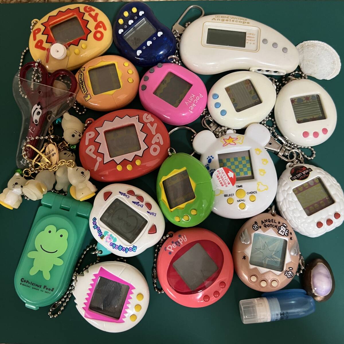 当時物 アクアホルダー ぎょっぴー 育成ゲーム レトロ　ギョッピー　たまごっち 当時物 アクアホルダー ぎょっぴー 育成ゲーム レトロ ギョッピー