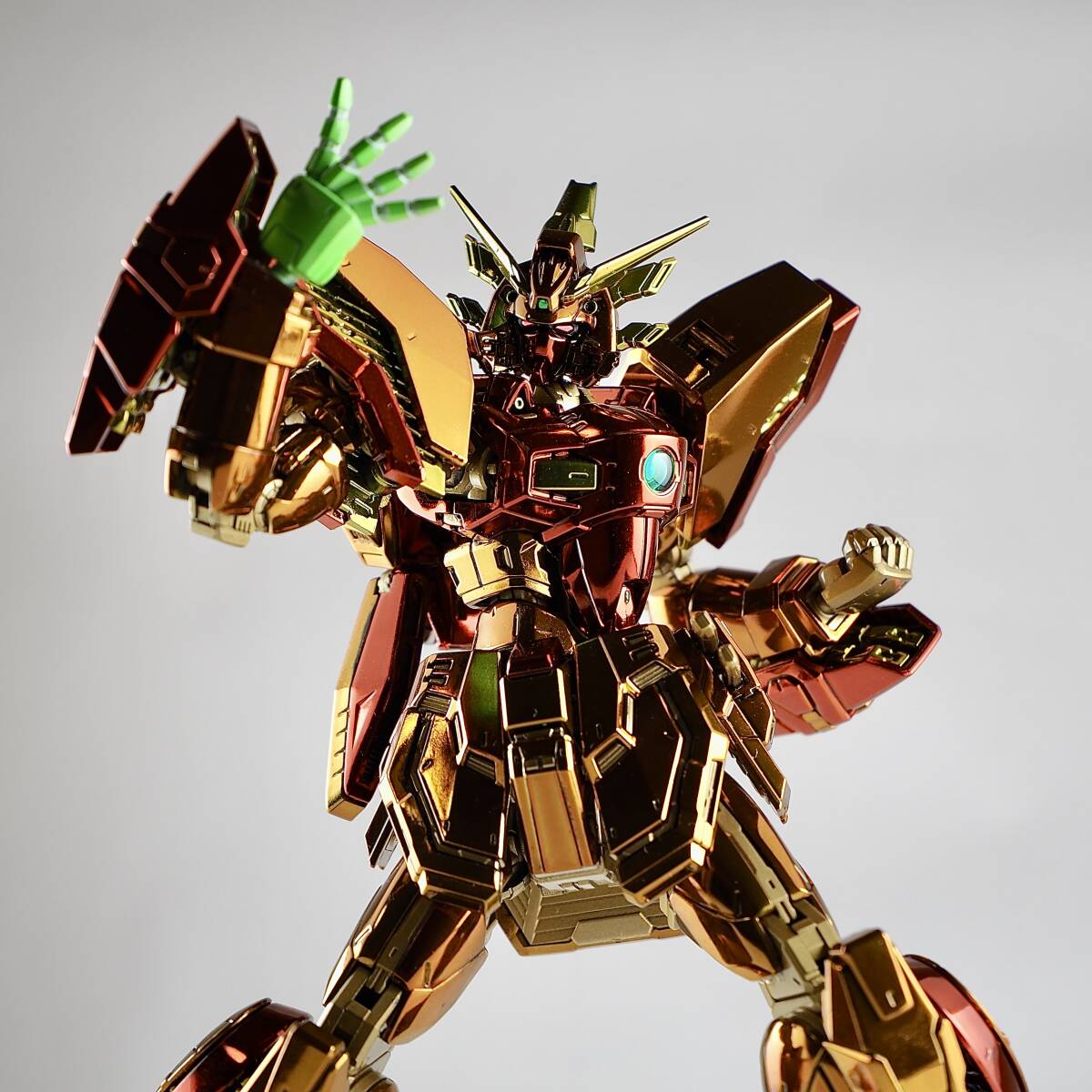 新品】MG シャイニングガンダム 改修 塗装済み 完成品 の落札情報