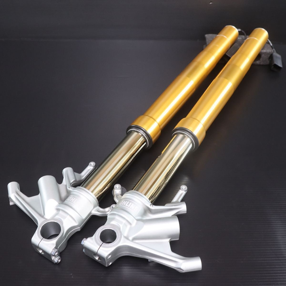 CBR1000RR SC57(04～07)用 オーリンズフロントフォーク FG329 OHLINS