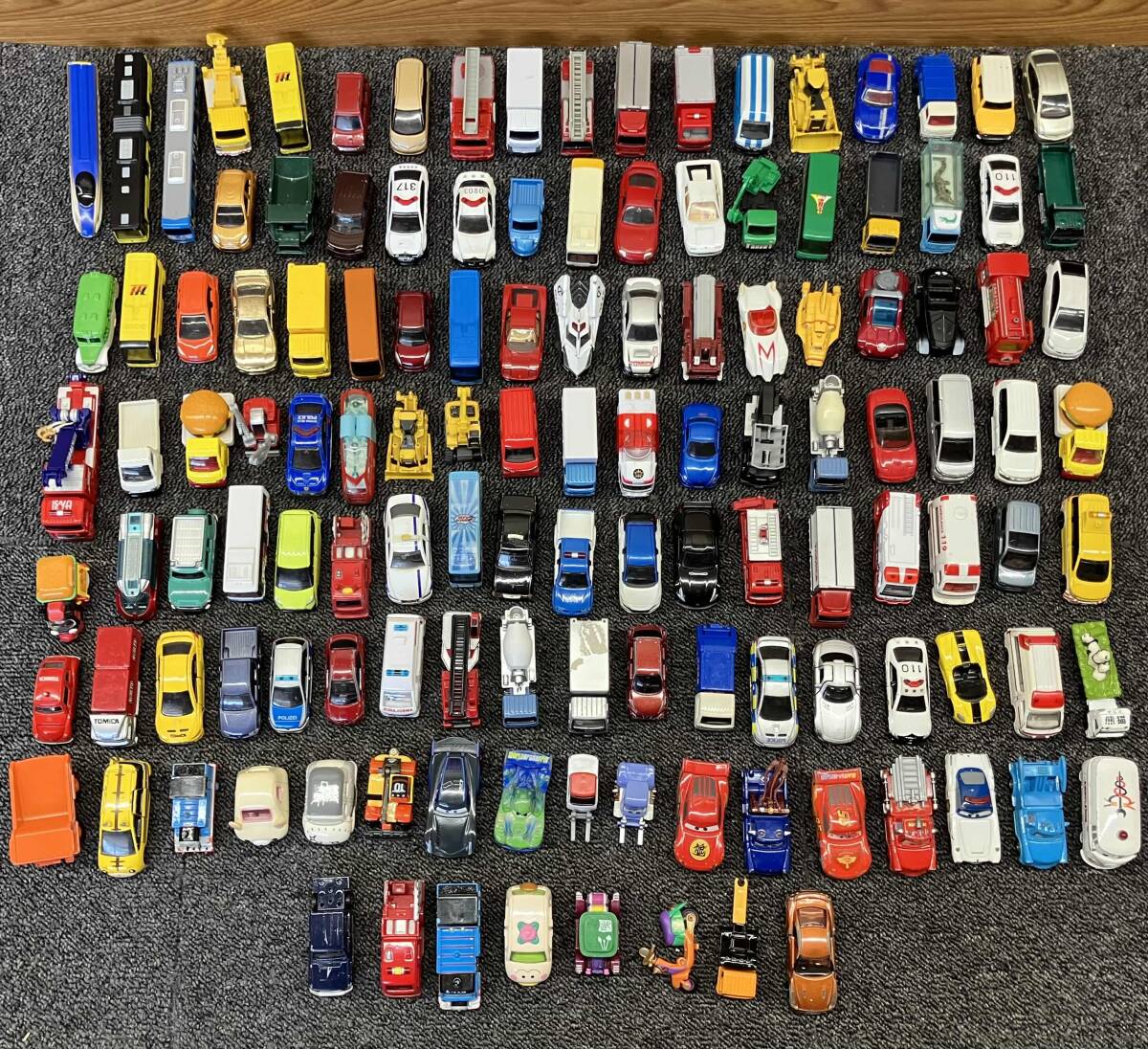 19 トミカ TOMICA 大量セット TOMY まとめ売り まとめて約160台位