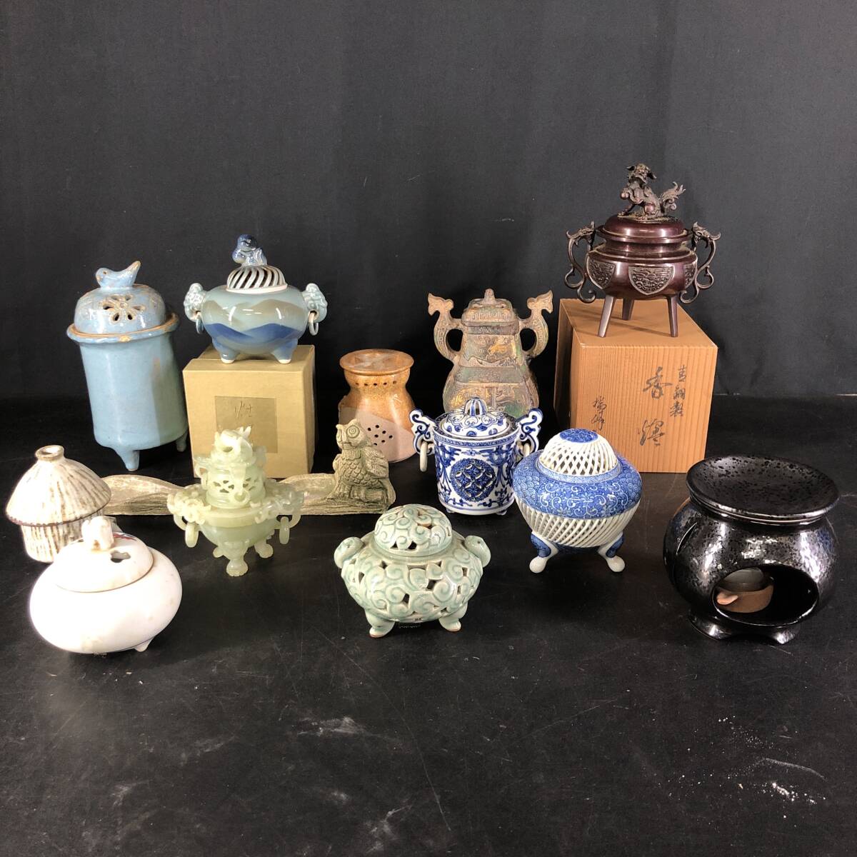 ○骨董品・美術品に！③仕立ての素晴らしい桐箱・用心箱・道具箱13点