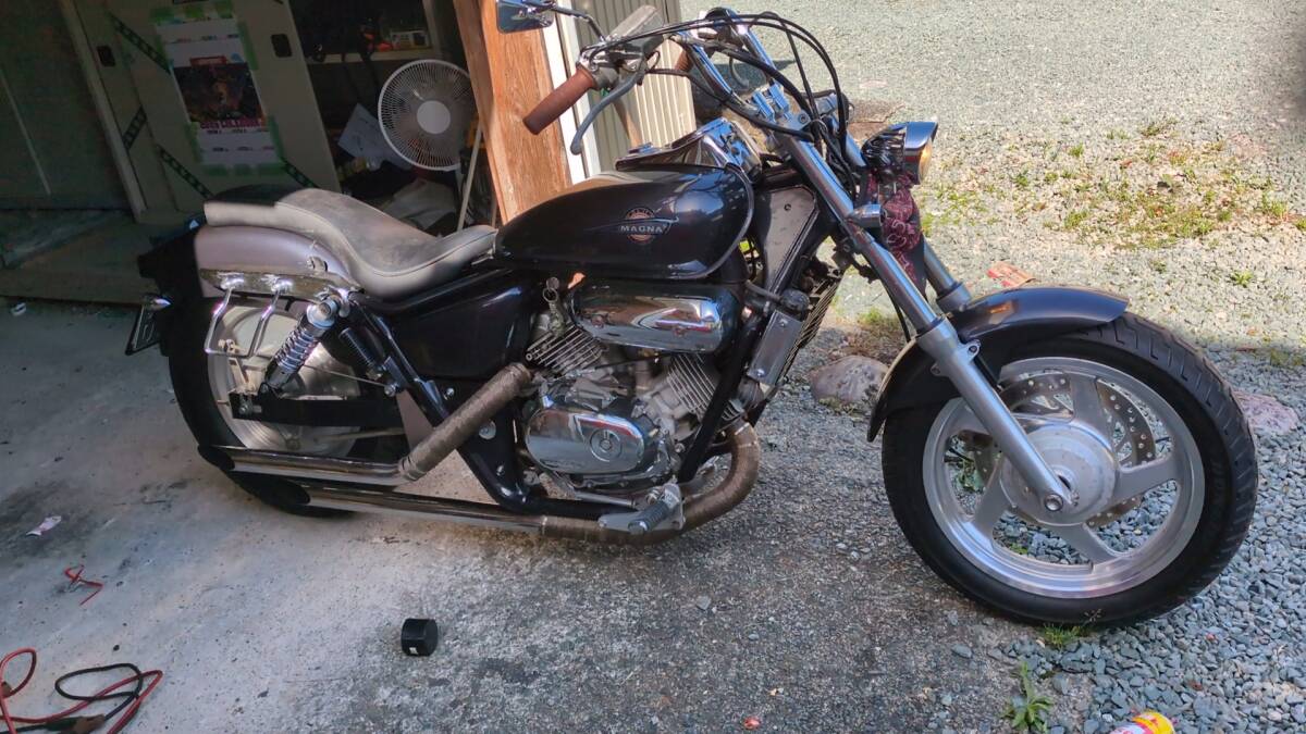 □ホンダ Vツイン マグナ250 S 純正 フロントホイール 17×3.00 MC29