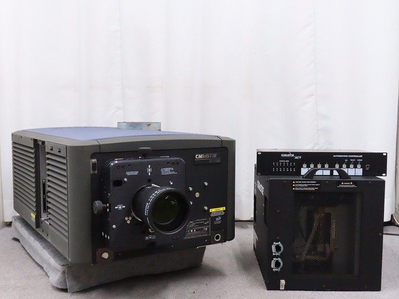 ☆ソニー／SONY☆業務用 4K デジタルシネマプロジェクター☆SRX-R515