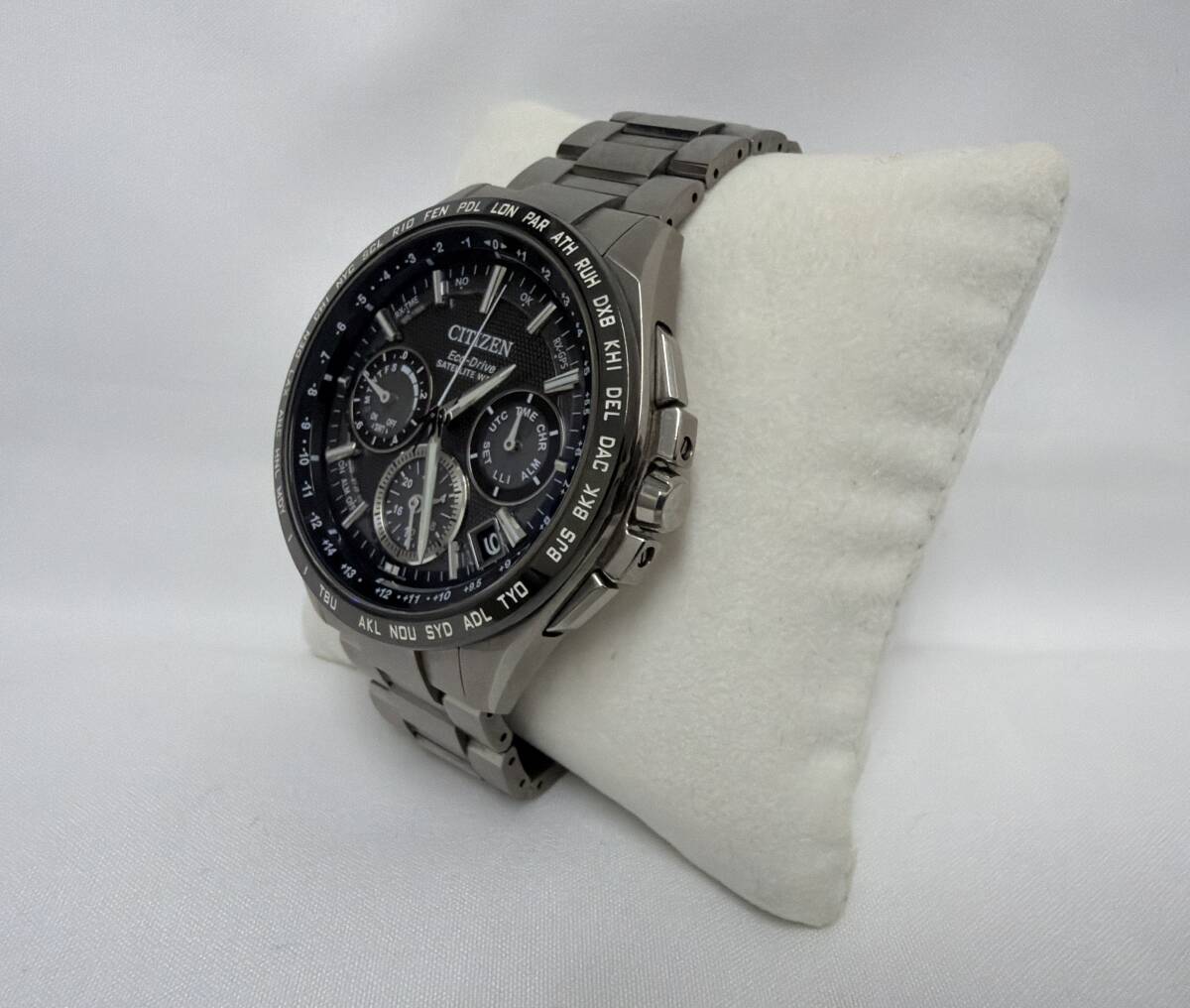 中古】シチズン アテッサ エコドライブ電波時計 デイデイト チタン