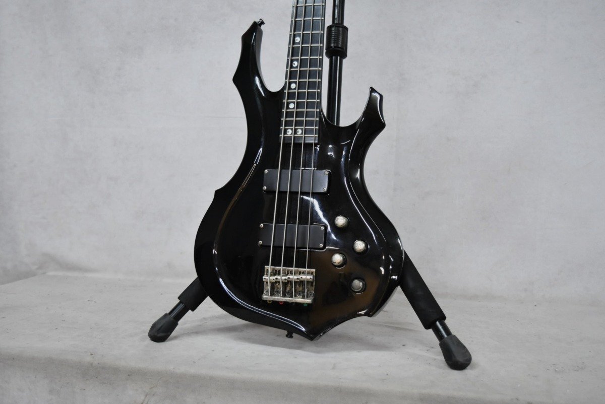 中古】EDWARDS(エドワーズ) E-RV-148 / EMG搭載 スルーネック構造の