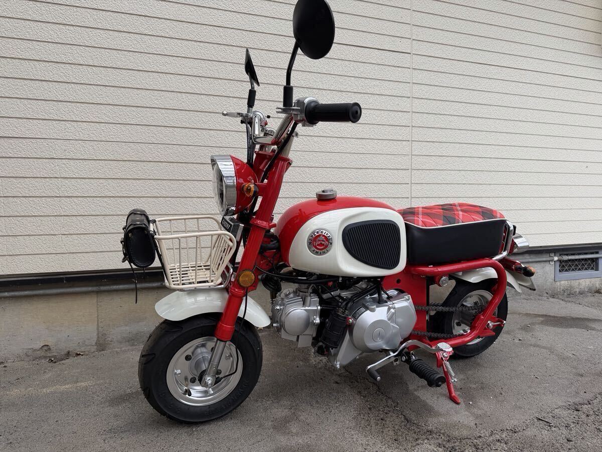 超貴重なホンダモンキー 初期のCZ100 その中でも初期のホワイトタンク