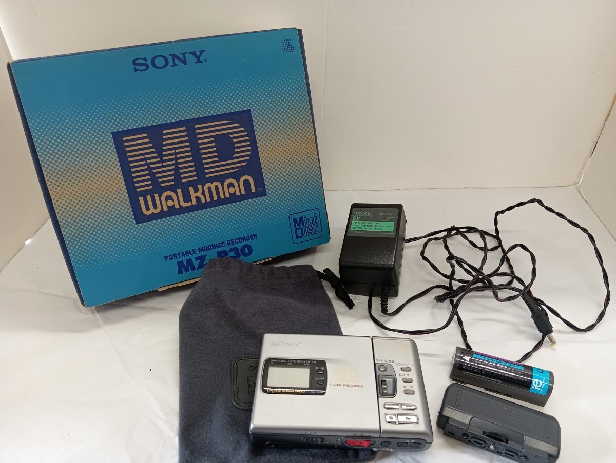 ③◇SONY ソニー◇カセットウォークマン WALKMAN WM-501 レッド/赤