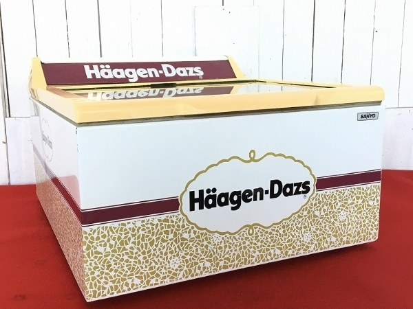 サンヨー/ハーゲンダッツのアイスクリームストッカー/冷凍ショーケース