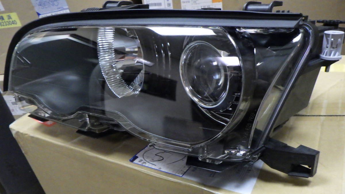 BMW (E46 M3) / 中古バイキセノン ヘッドライト 左 / 63127165819
