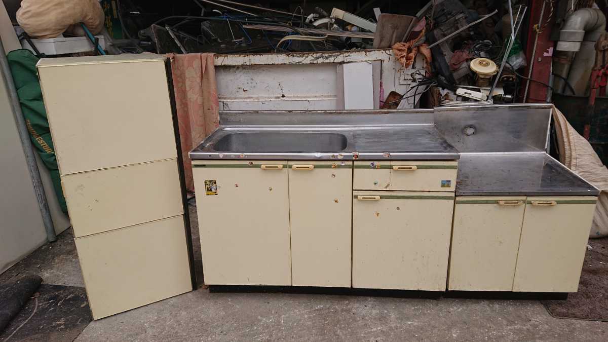 家庭用 サンウェーブ 流し台 ガス台 吊り棚 3点セット 1 引き取り希望 Diy リフォーム 格安 中古 横浜 鶴見 の落札情報詳細 ヤフオク落札価格情報 オークフリー スマートフォン版