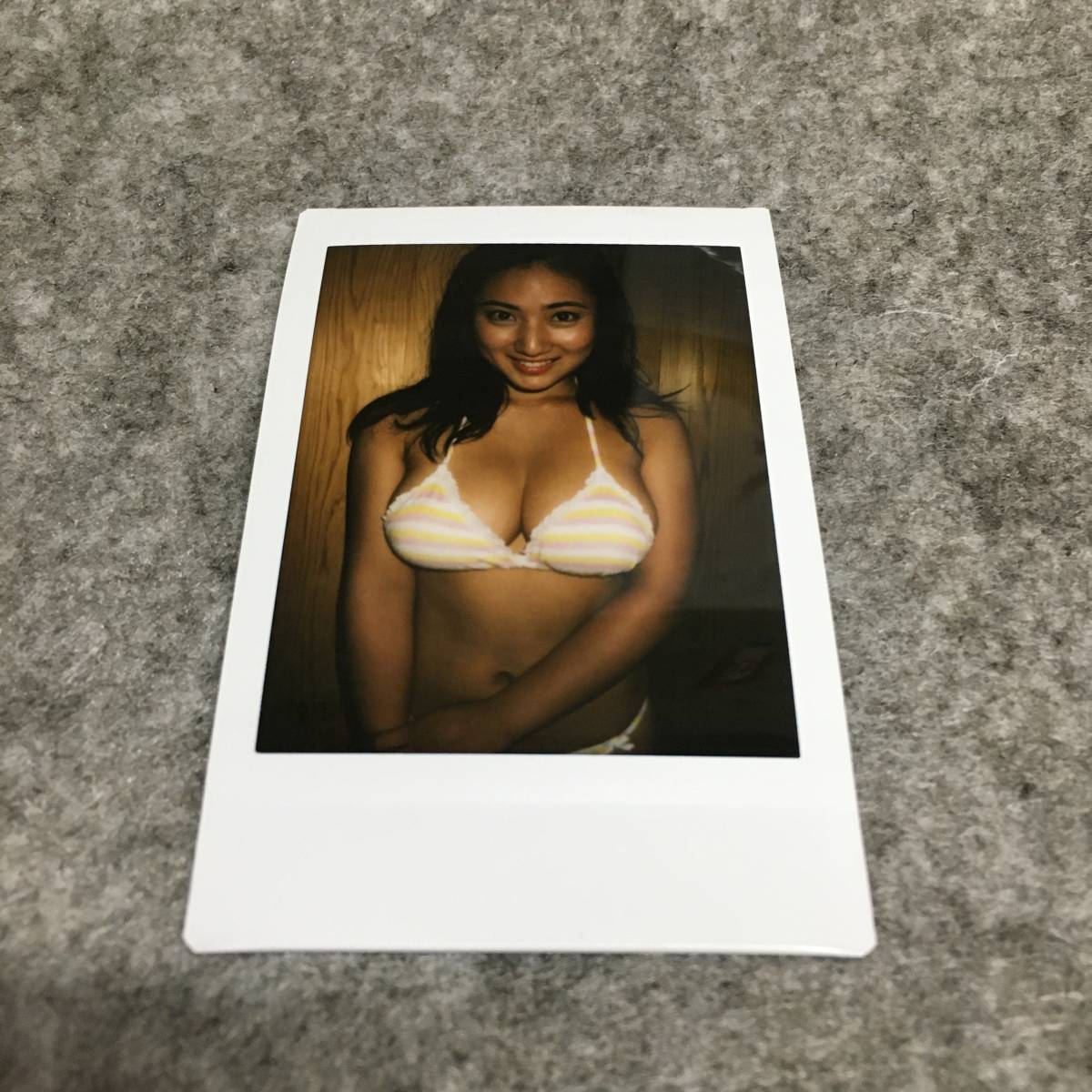 紗綾　サイン入りチェキ　サイン入りビキニポラロイド写真 新品】紗綾 チェキ！水着ショット！の落札情報詳細 - Yahoo