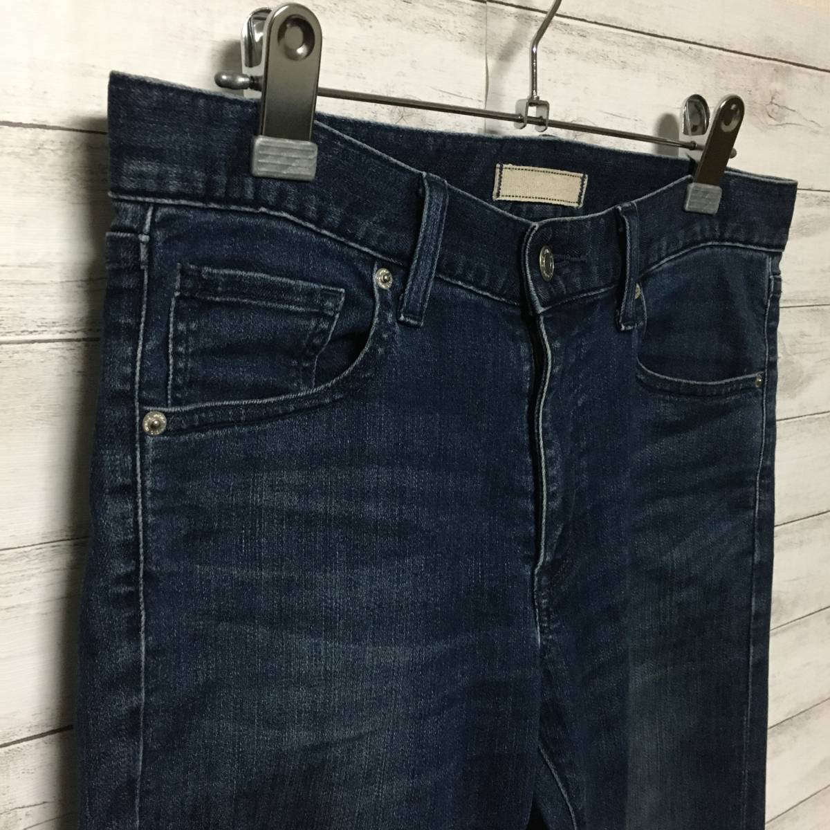 ユニクロ Uniqlo スキニーフィット テーパード ジーンズ Air ユーズドウォッシュ デニム ストレッチ メンズ 28インチ の落札情報詳細 ヤフオク落札価格情報 オークフリー スマートフォン版