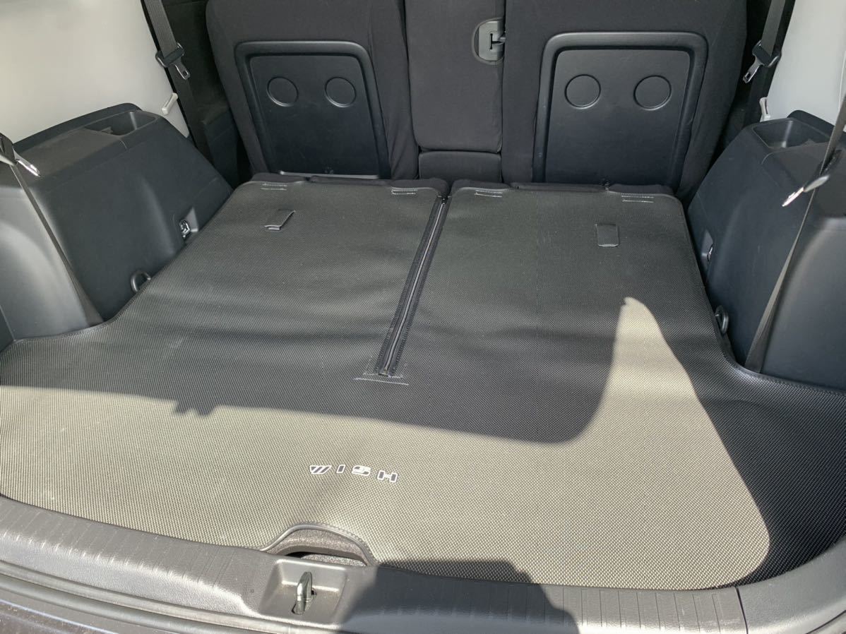 ☆ 20系 ウィッシュ 純正 ロング ラゲージマット used ☆ | TOYOTA (トヨタ) 純正部品 WISH ウィッシュ ZGE20G⁄25G