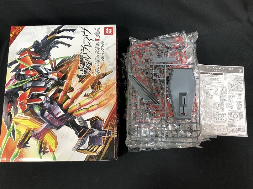 バンダイ 革命機ヴァルヴレイヴ 未組立 プラモデル 火人 フル