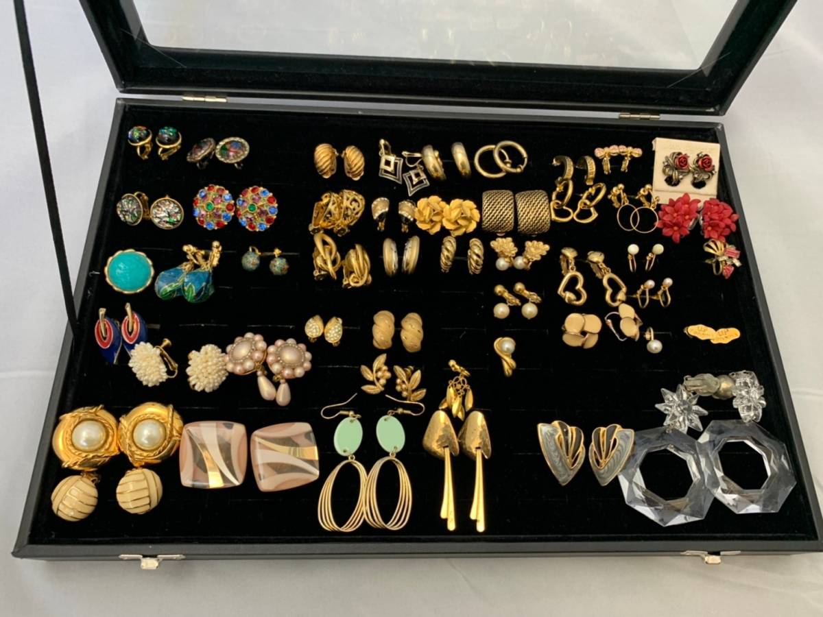 遺品整理 アクセサリー ヴィンテージ ごちゃ混ぜ ジャンク 係り