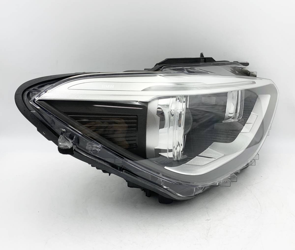 BMW 1シリーズ F20 純正 右 HID ヘッドライト 7229688 磨き済み BMW 1シリーズ/F20 純正 前期 右 ヘッドライト 7229688