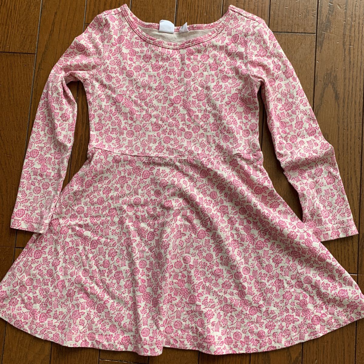 Gapkids ギャップキッズ 女の子 長袖 ワンピース 110センチ ガールズ キッズ 花柄 ギャップ の落札情報詳細 ヤフオク落札価格情報 オークフリー スマートフォン版