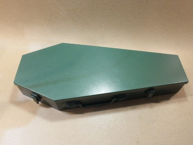 ヘッドハンターズ ブライトリバー コフィン 棺桶型 タックルボックス 
