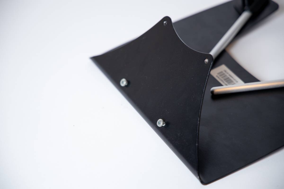 Vesa 75mmマウントブラケット Amazonベーシック モニターアーム ノートパソコン用 アーム マウントトレー の落札情報詳細 ヤフオク落札価格情報 オークフリー スマートフォン版