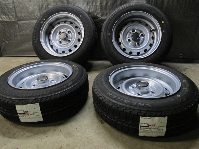 PCD100 特注ホイール 12×5J リバース 145/70R12 鉄ホイール 軽トラ 軽