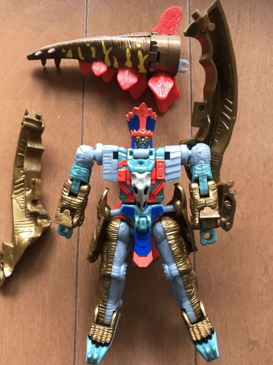 Transformer Dinobots Striker トランスフォーマー ダイノボット