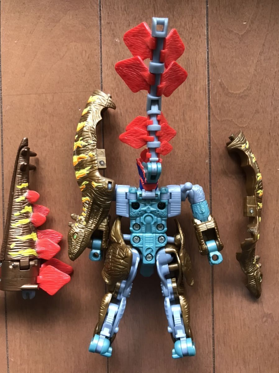 Transformer Dinobots Striker トランスフォーマー ダイノボット