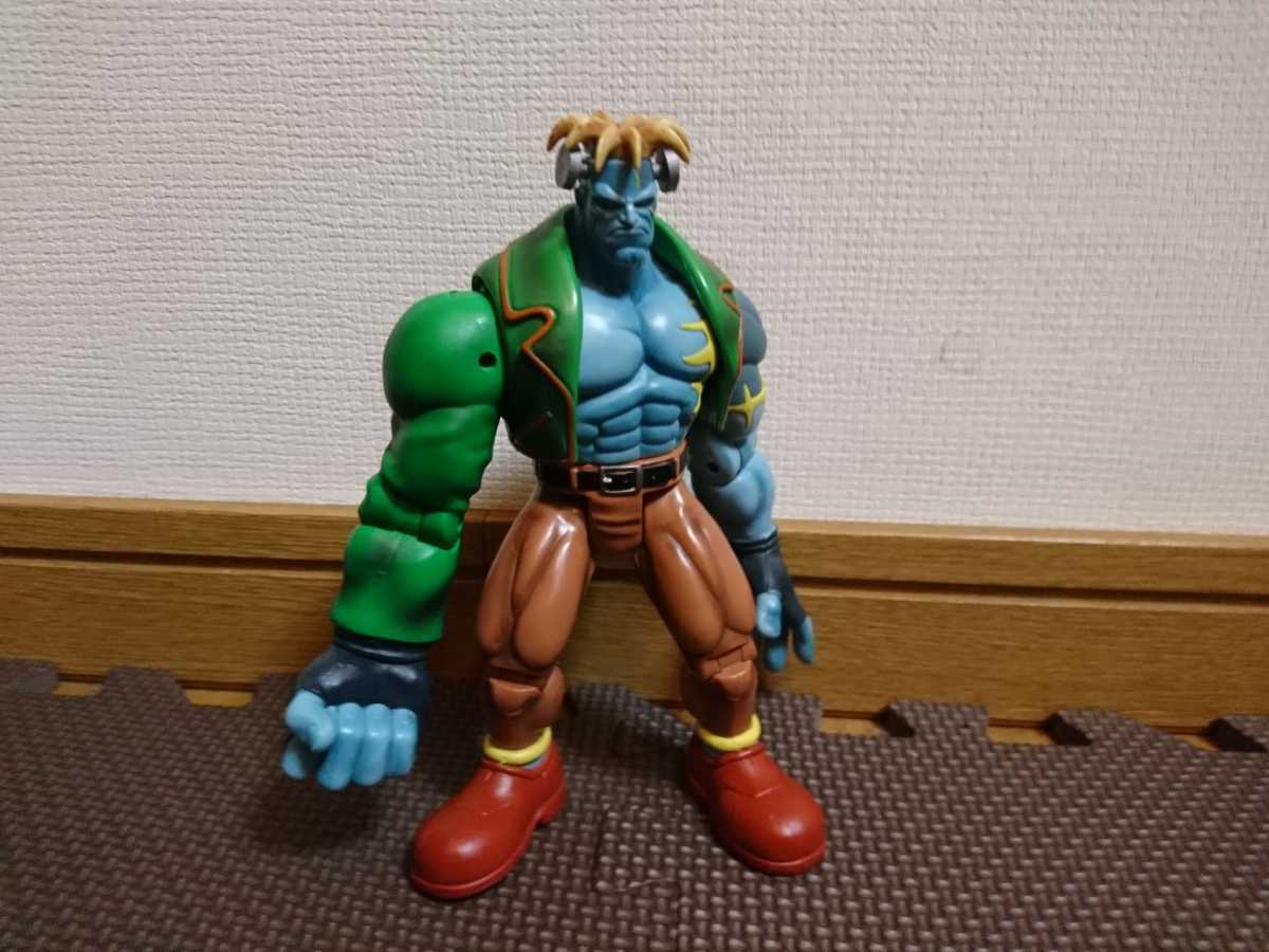 良品中古 ヴァンパイアセイヴァー アクションリアルヒーローズ04