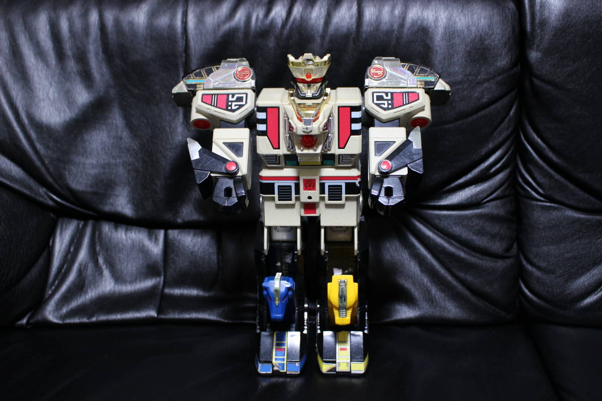 プラデラ 戦隊ロボ 牙大王 五星戦隊ダイレンジャー 当時物 バンダイ ジャンク の落札情報詳細 ヤフオク落札価格情報 オークフリー スマートフォン版