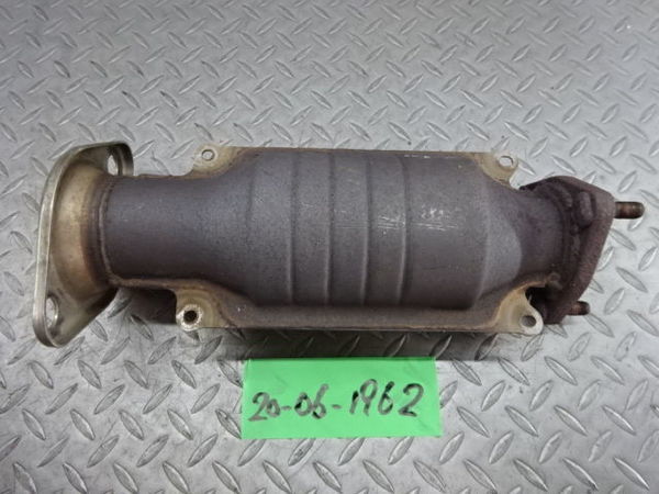 シビック タイプR EK9 純正触媒 B16B EK9 触媒 純正 EK9 純正 触媒 B16B シビック タイプR (検索) EG3 EG4