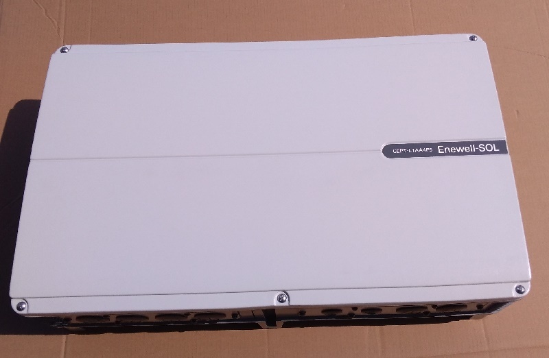 安川電機製 パワコン CEPT-L1AA4P5