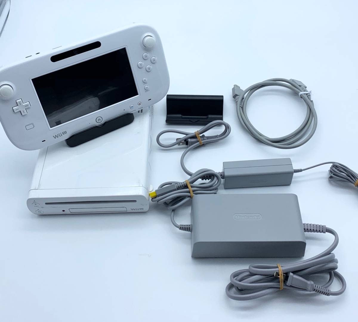 レアソフト内蔵 1円 ニンテンドー Wiiu スプラトゥーンセット 本体 32gb 内蔵ソフト 計5つ ファイアーエムブレム Mother2など A01 の落札情報詳細 ヤフオク落札価格情報 オークフリー スマートフォン版