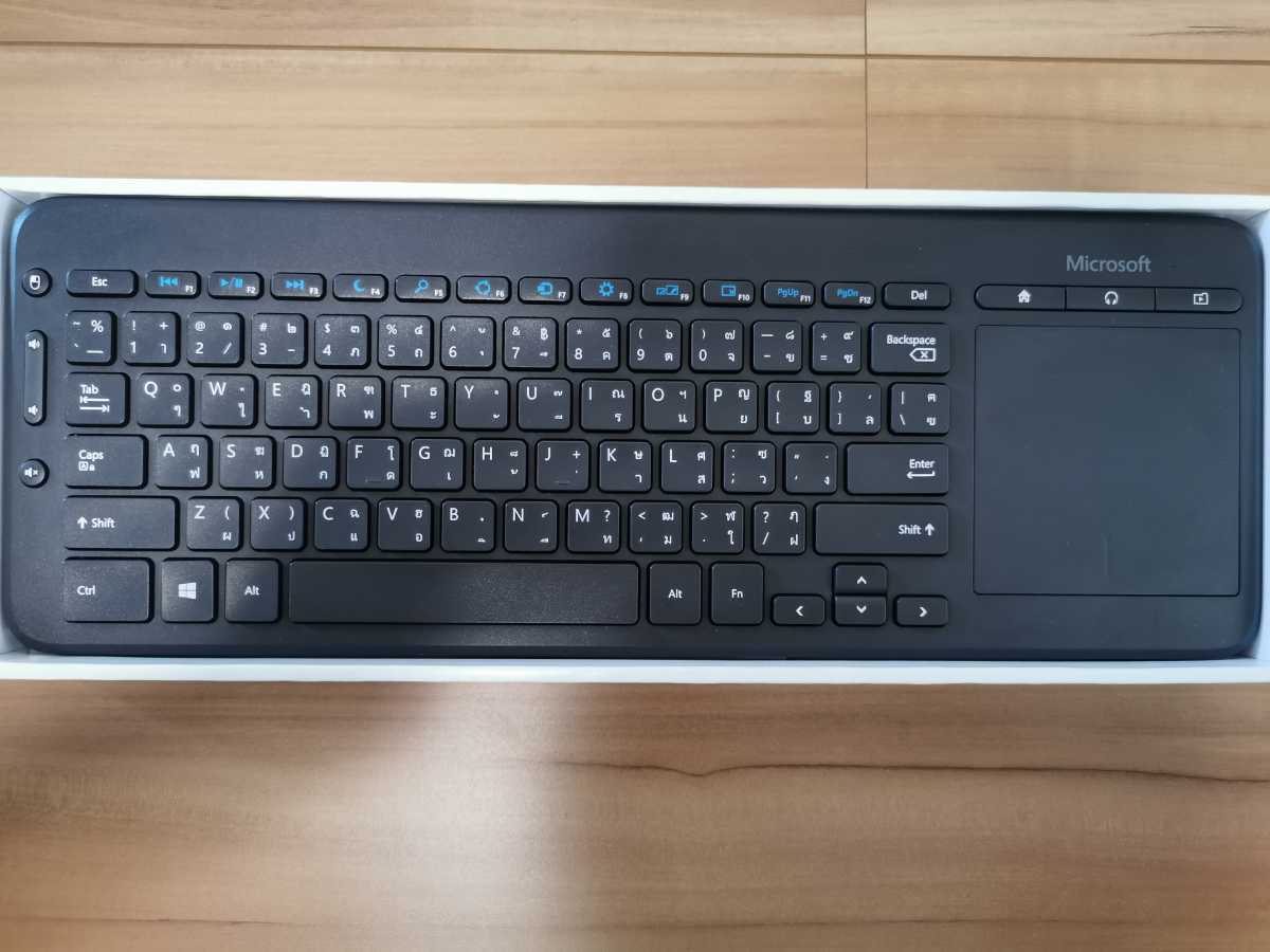 Microsoft Surface Pro7、付属品完備、キーボード付き 【公式通販】