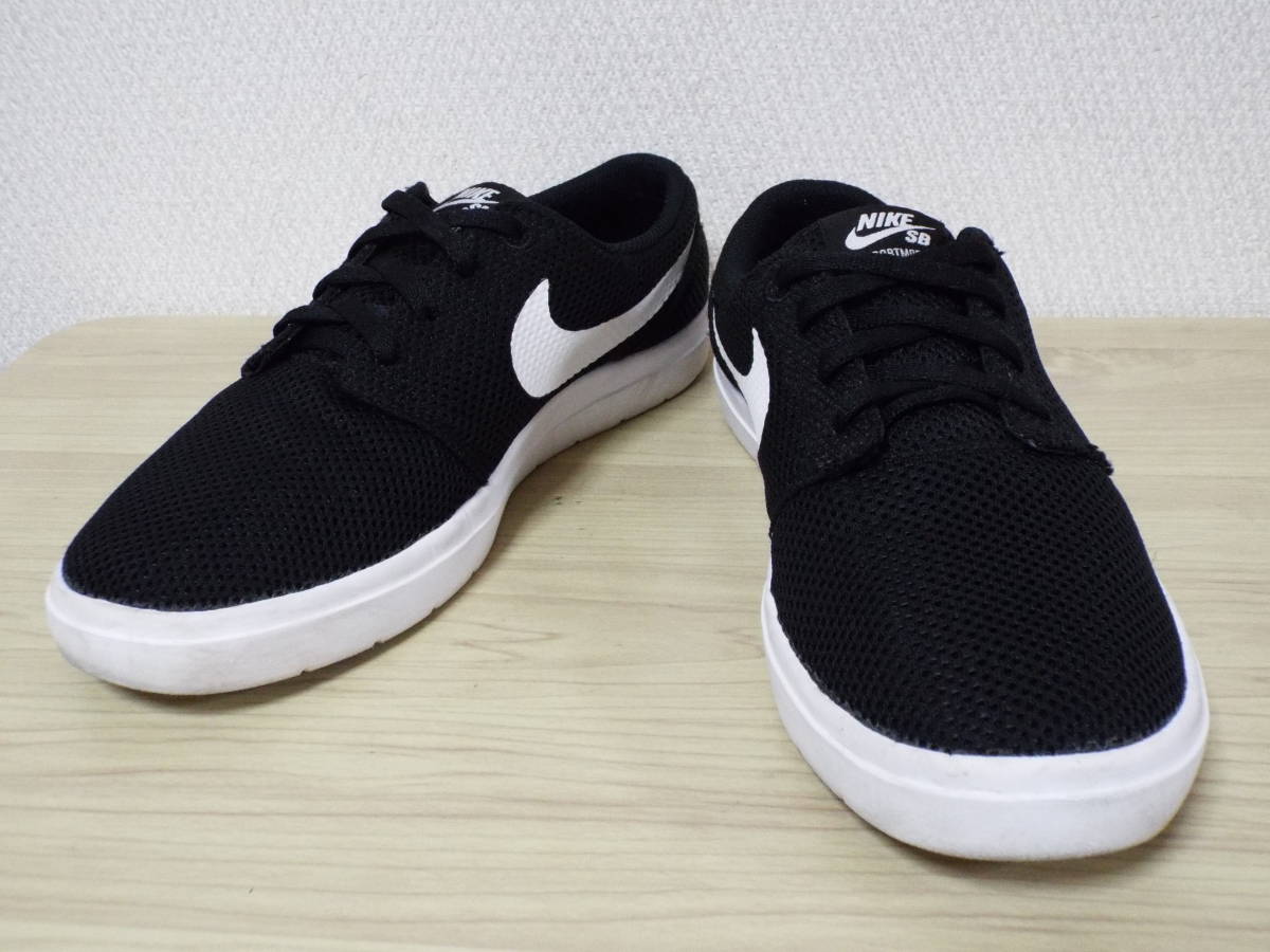 Trni Seriozno Ostatci Nike 0271 Przalka Eleganten Prenebregvane