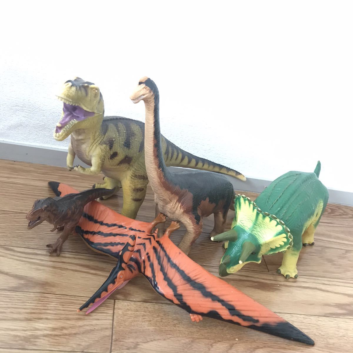 フィギュア Favorite Collection フェバリットコレクション 恐竜 ダイナソー フィギュア まとめて 恐竜フィギュア ティラノサウルス ソフビ の落札情報詳細 ヤフオク落札価格情報 オークフリー スマートフォン版