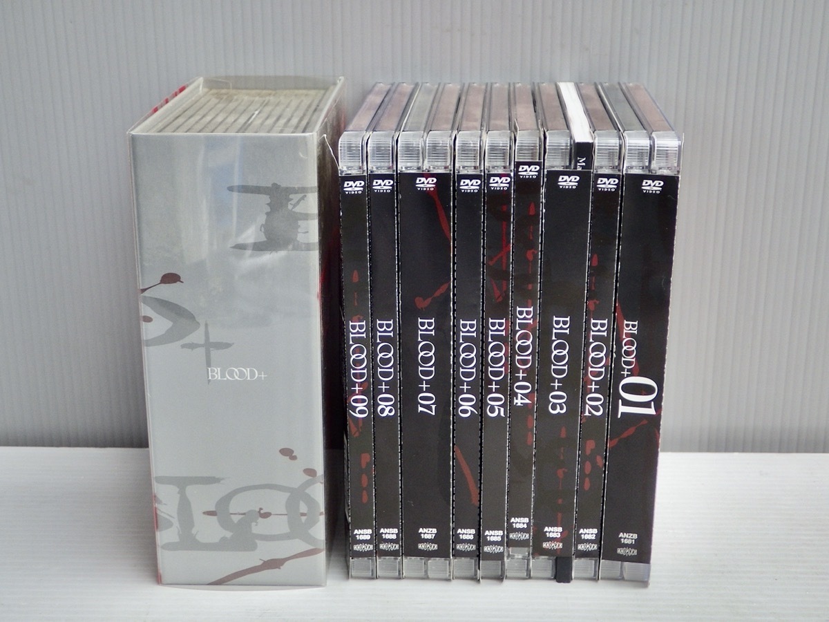 Dvd Blood 01 09 全13巻のうち1 9巻セット 監督 藤咲淳一 キャラクターデザイン 箸井地図 特製収納ケース付き の落札情報詳細 ヤフオク落札価格情報 オークフリー スマートフォン版