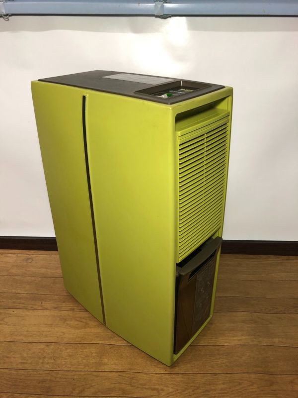 ☆HITACHI/日立 家庭用除湿機 RD-1004L /高さ 約59cm 奥行 約37cm 幅