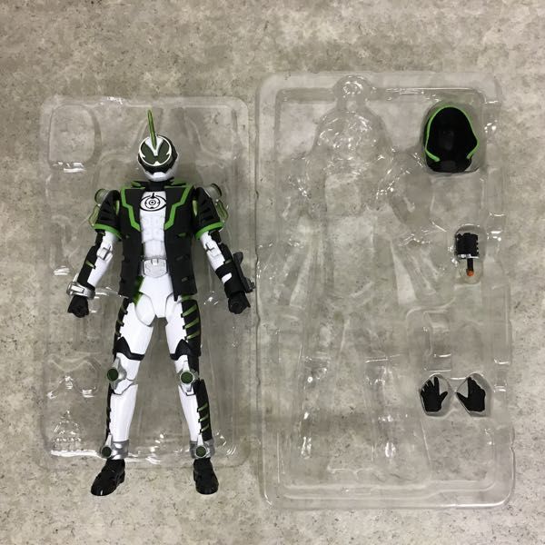 1円 バンダイ S H Figuarts 仮面ライダーゴースト 仮面ライダーネクロム の落札情報詳細 ヤフオク落札価格情報 オークフリー スマートフォン版