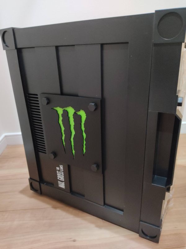 Monster Energy ミニ冷蔵庫 コンパクト 大人気‼️MONSTER